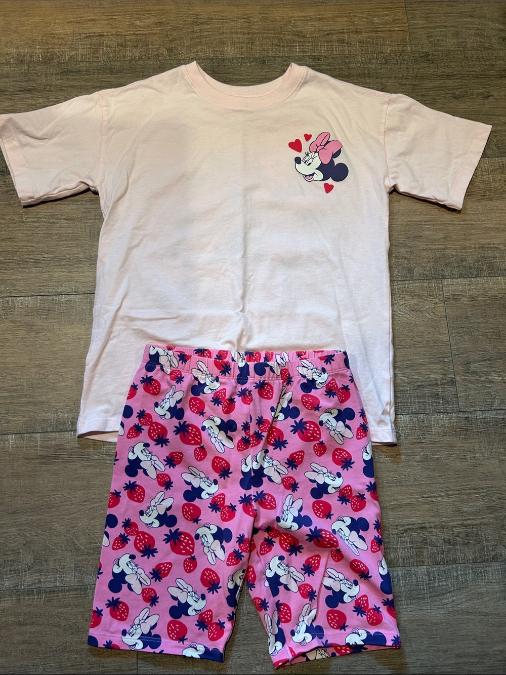 Minnie Mouse 12 Outfit
